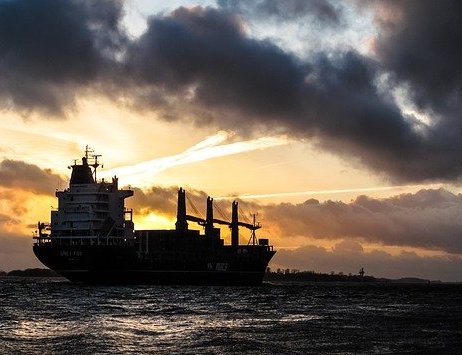 Bloomberg: санкции США не мешают поставкам венесуэльской нефти в Китай
