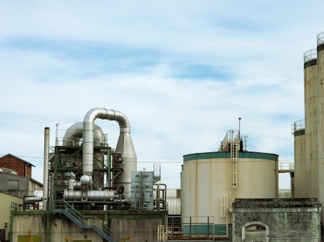 Brent подешевела до $89,91 за баррель