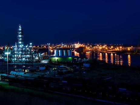 США сохраняют нулевой импорт нефти из России